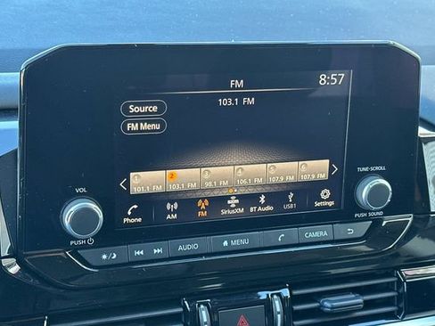 New 2025 Nissan Pathfinder SV image 15