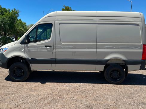 New 2026 Mercedes-Benz Sprinter 2500 image 2