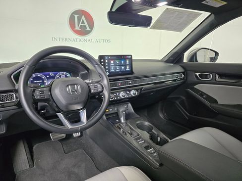 Used 2025 Honda Civic Sport image 17
