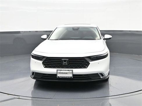 Used 2024 Honda Accord Touring image 30