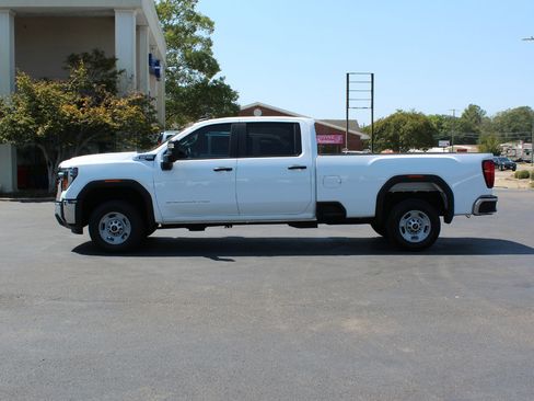 Used 2024 GMC Sierra 2500 Pro w/ Convenience Package image 10