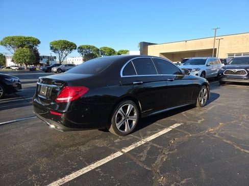 Certified 2020 Mercedes-Benz E 350 4MATIC Sedan image 2