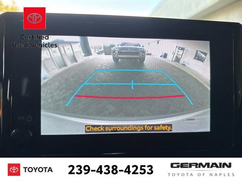 Used 2024 Toyota Corolla Cross LE image 12