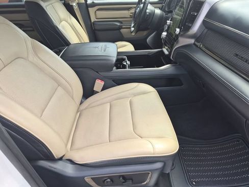 Used 2020 RAM 1500 Limited AWD/4WD image 27
