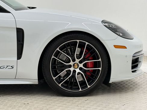 Used 2022 Porsche Panamera GTS AWD/4WD image 13