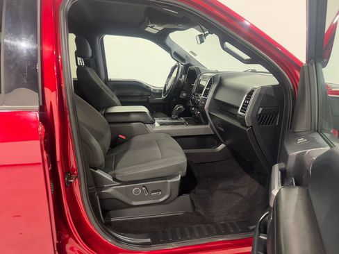 Used 2016 Ford F150 XLT w/ Equipment Group 302A Luxury AWD/4WD image 22