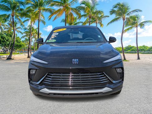 Used 2024 Buick Envista Preferred w/ Advanced Safety Package image 9