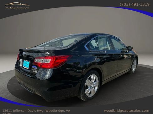 Used 2017 Subaru Legacy 2.5i image 4