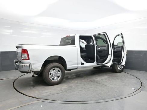 Used 2022 RAM 2500 Lone Star AWD/4WD image 44
