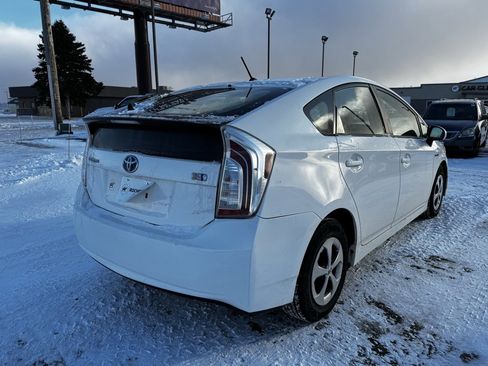 Used 2012 Toyota Prius Two image 34
