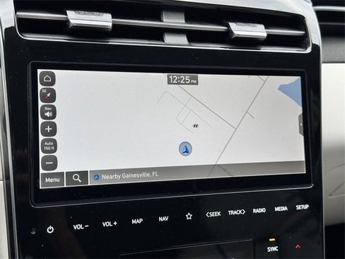 Used 2024 Hyundai Tucson Limited image 21