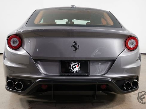 Used 2012 Ferrari FF image 8
