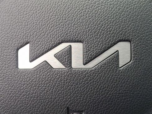 New 2025 Kia Sorento EX image 19