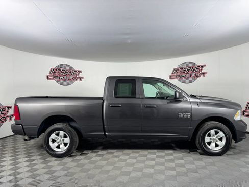 Used 2018 RAM 1500 Express AWD/4WD image 8