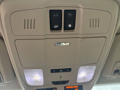 Used 2019 Buick Envision Essence image 24