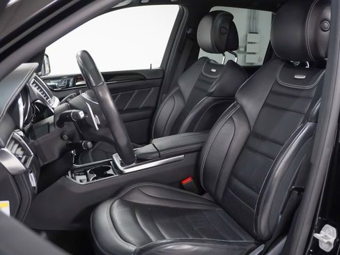 Used 2013 Mercedes-Benz ML 63 AMG 4MATIC image 5