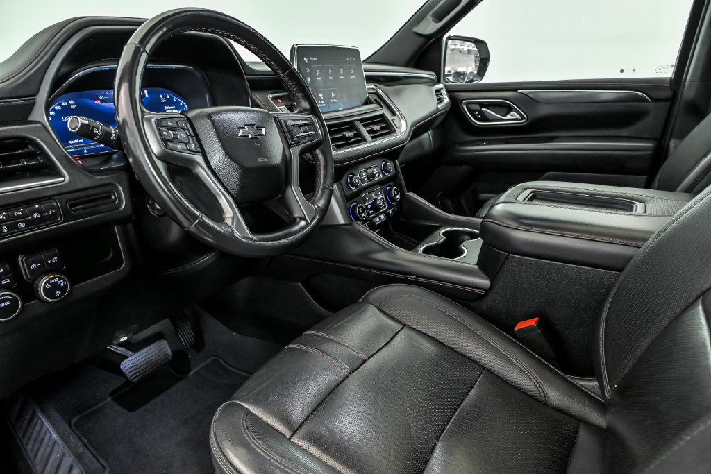 Used 2022 Chevrolet Tahoe RST w/ Luxury Package AWD/4WD image 12
