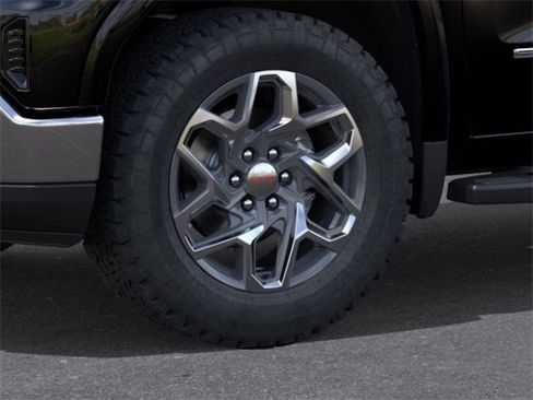 New 2026 GMC Sierra 1500 SLE w/ Preferred Package image 9