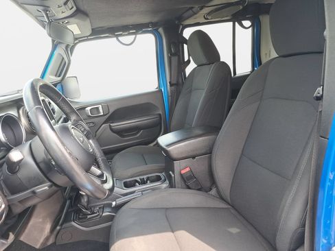 Used 2021 Jeep Gladiator Sport AWD/4WD image 14