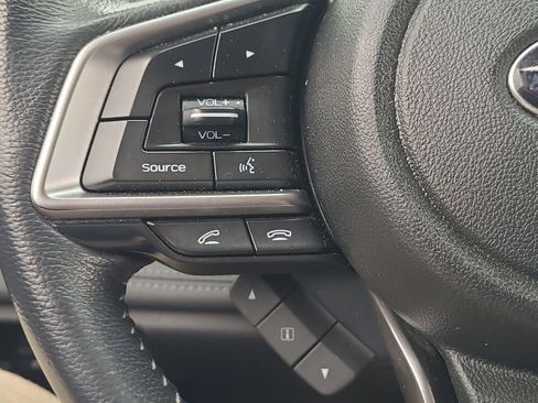 Used 2020 Subaru Outback Limited image 27