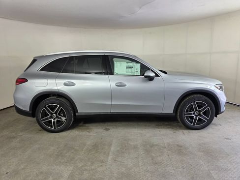 New 2027 Mercedes-Benz GLC 300 image 3