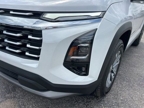 New 2026 Chevrolet Equinox LT w/ Convenience Package II FWD image 9