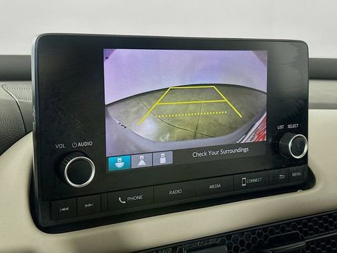 Certified 2023 Honda HR-V LX image 11