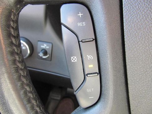 Used 2021 Chevrolet Express 2500 w/ Driver Convenience Package image 49