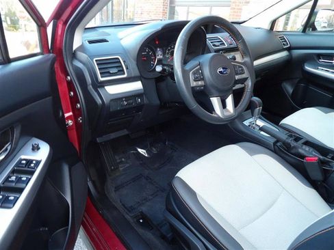 Used 2017 Subaru Crosstrek 2.0i Premium w/ Moonroof Package image 10