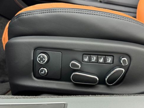 Used 2024 Bentley Continental GT Azure image 17