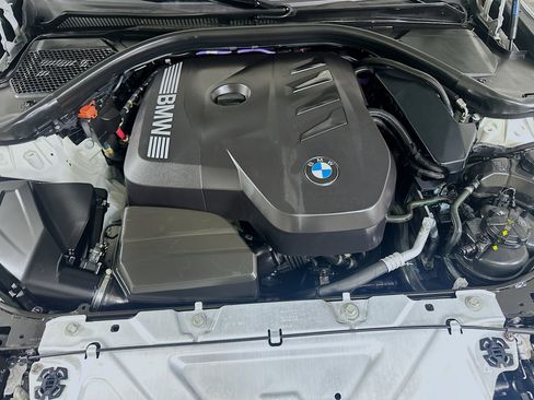 Used 2025 BMW 330i Sedan image 33