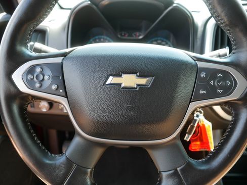 Used 2019 Chevrolet Colorado ZR2 AWD/4WD image 25