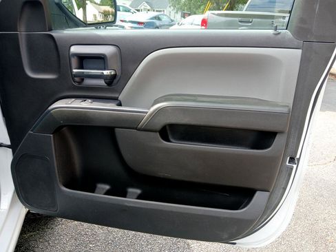 Used 2016 GMC Sierra 1500 2WD Regular Cab image 10