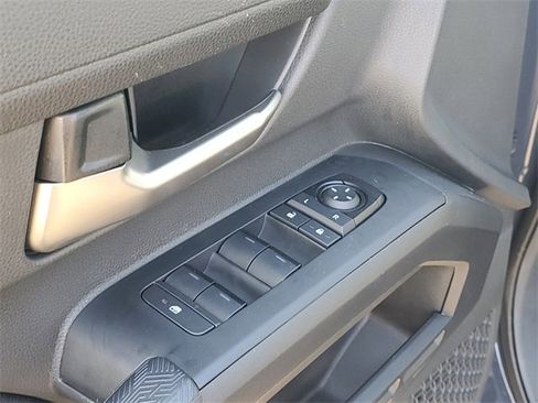 Used 2024 Toyota Tacoma TRD Sport image 15