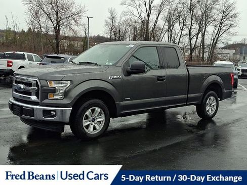 Certified 2017 Ford F150 XLT image 5