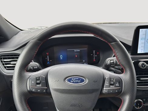 Used 2025 Ford Escape ST-Line Select AWD/4WD image 22