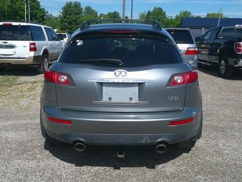 Used 2005 INFINITI FX35 AWD w/ (P01) Touring Pkg image 12