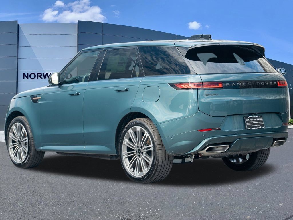 New 2026 Land Rover Range Rover Sport Dynamic SE AWD/4WD image 6