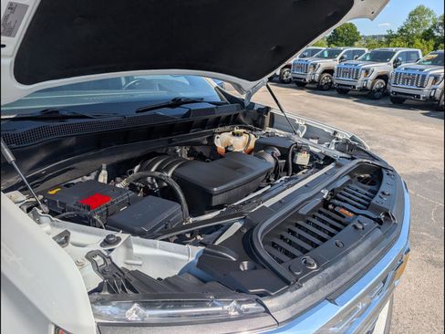 Used 2024 Chevrolet Silverado 1500 LTZ w/ LTZ Convenience Package II image 24