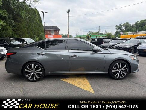 Used 2020 Nissan Altima 2.5 SR FWD image 9