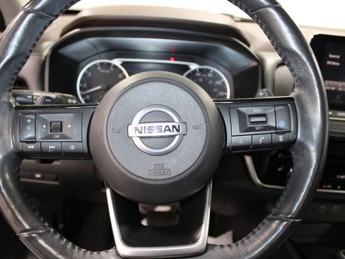 Used 2021 Nissan Rogue SV w/ Premium Package FWD image 32
