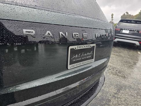 New 2026 Land Rover Range Rover Long Wheelbase SE AWD/4WD image 16