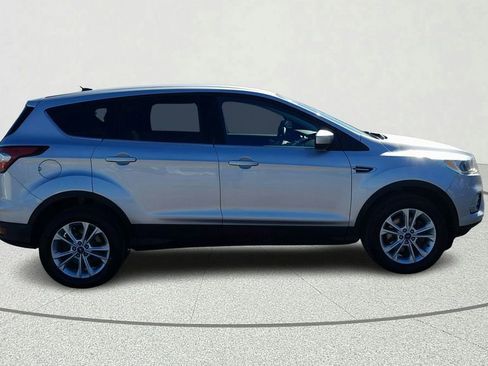 Used 2017 Ford Escape SE AWD/4WD image 7