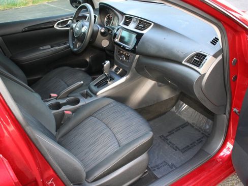 Used 2019 Nissan Sentra SV image 18