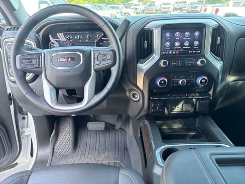 Used 2022 GMC Sierra 1500 SLT w/ SLT Premium Package AWD/4WD image 38
