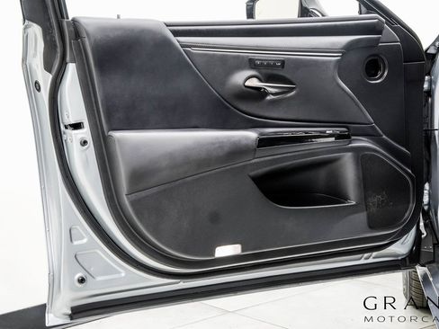 Used 2022 Lexus ES 350 w/ Premium Package image 48