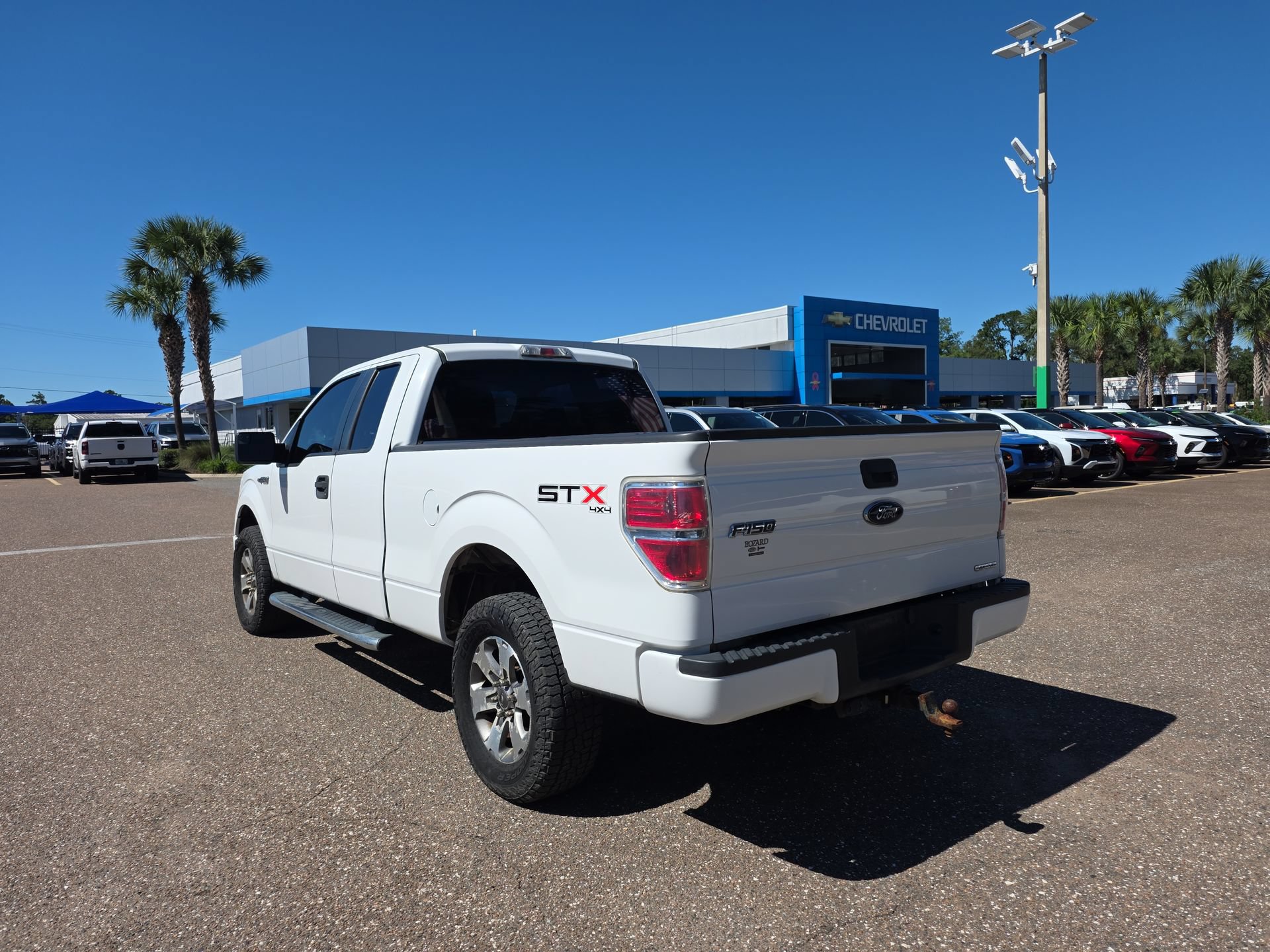 Used 2013 Ford F150 STX w/ Mid Equipment Group AWD/4WD image 4