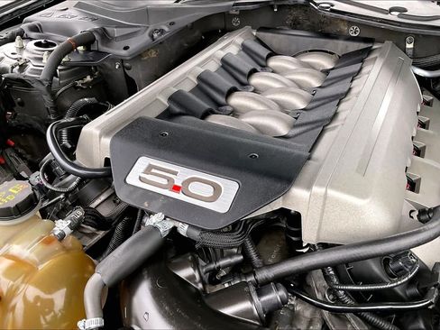 Used 2015 Ford Mustang GT Premium w/ Equipment Group 401A RWD image 27