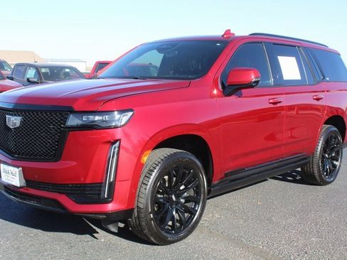 Used 2021 Cadillac Escalade Sport w/ Driver Assist Tech Package image 11