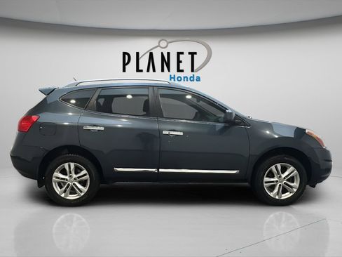 Used 2012 Nissan Rogue SV AWD/4WD image 5